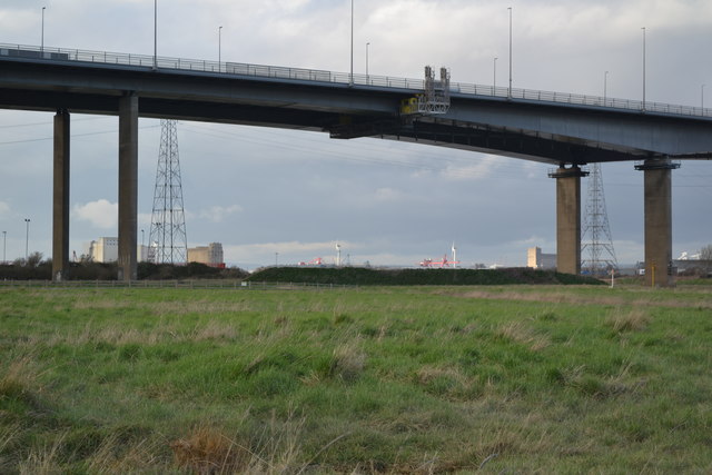 M5 Avonmouth bridge south of the Avon David Martin cc by sa