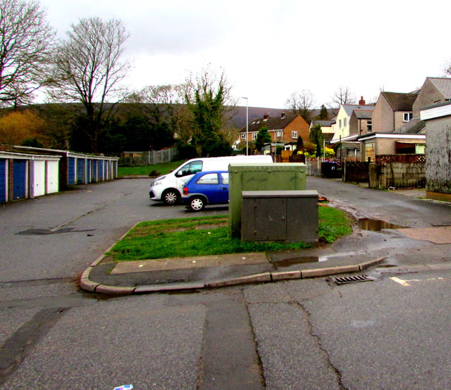 Telecoms cabinets, Penyparc, Cwmbran © Jaggery cc-by-sa/2.0 :: Geograph ...