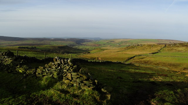 View W to Wolf Edge from path N of Flash