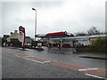 Filling station and convenience store in Dinas Cross