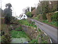 Disused mill race and house, Egg Lane, Drayton 