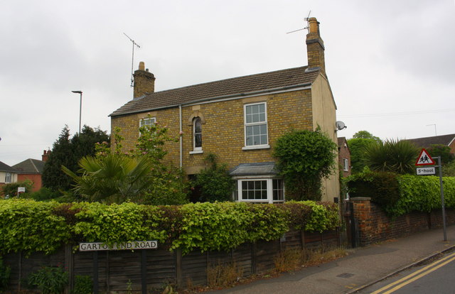 #1 Garton End Road (Rose Cottage)