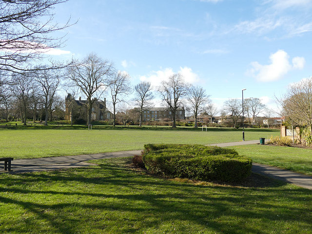 Westroyd Park, eastern end © Stephen Craven :: Geograph Britain and Ireland