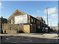 Closed shop on the corner of Somerset Road