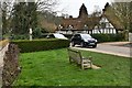 Ayot St. Lawrence: Hill Farm Lane