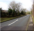 White arrow on Hirwaun Road, Aberdare