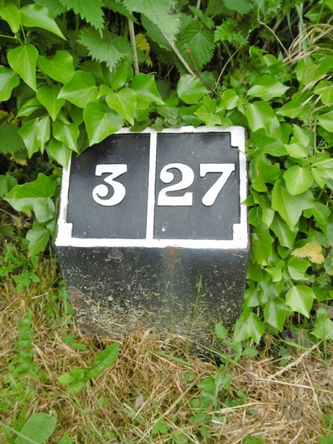 Old milemarker by the Ashby Canal, Burton Hastings