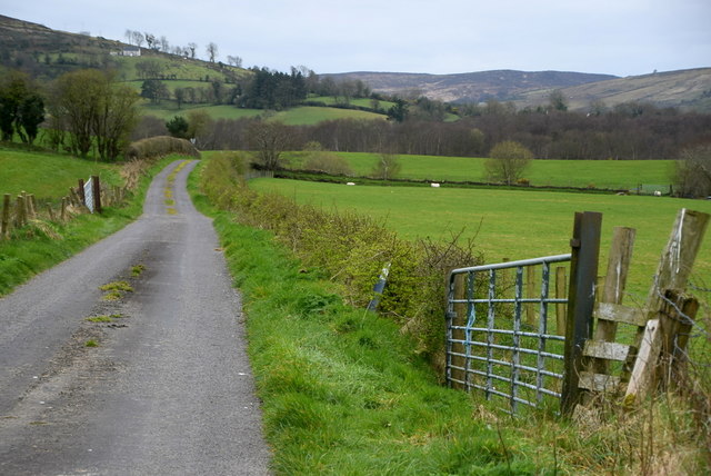 Shanog Road, Coolcreaghy © Kenneth Allen :: Geograph Ireland