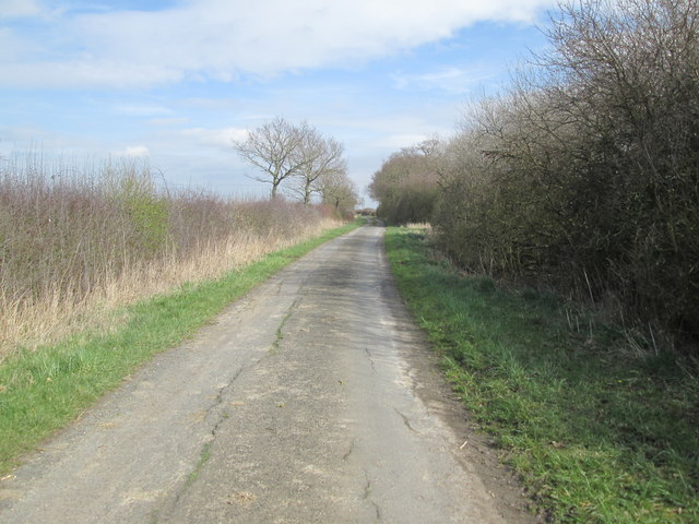 Ings  Lane  toward  Johnson's  Farm