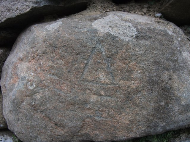 Possible quarry or mason's mark, Rachub