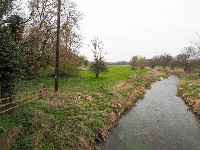 Looking along River Wissey © David Pashley :: Geograph Britain and Ireland