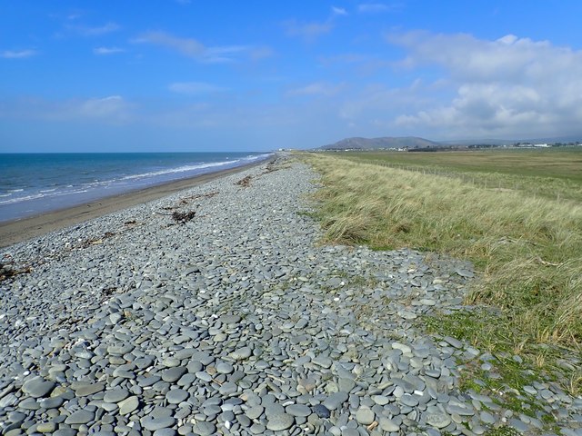 Wales Coast Path © Eirian Evans :: Geograph Britain and Ireland