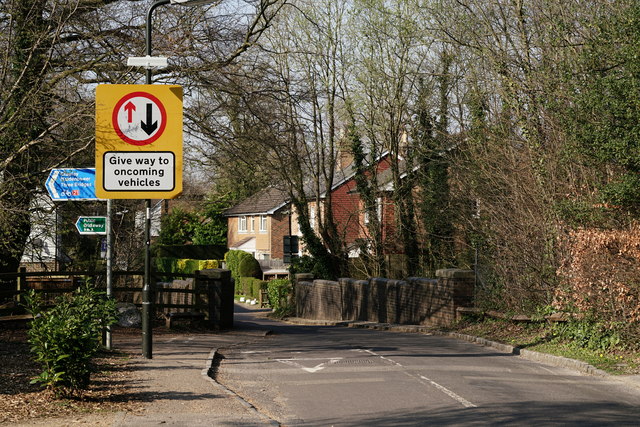 Church Road Bridge © Peter Trimming :: Geograph Britain and Ireland