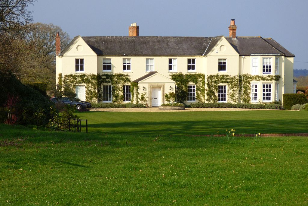 Stone House, Brimpton © Andrew Smith cc-by-sa/2.0 :: Geograph Britain ...