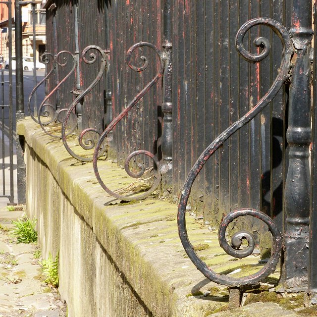 Churchyard wall and railings, St Mary's Church, Nottingham