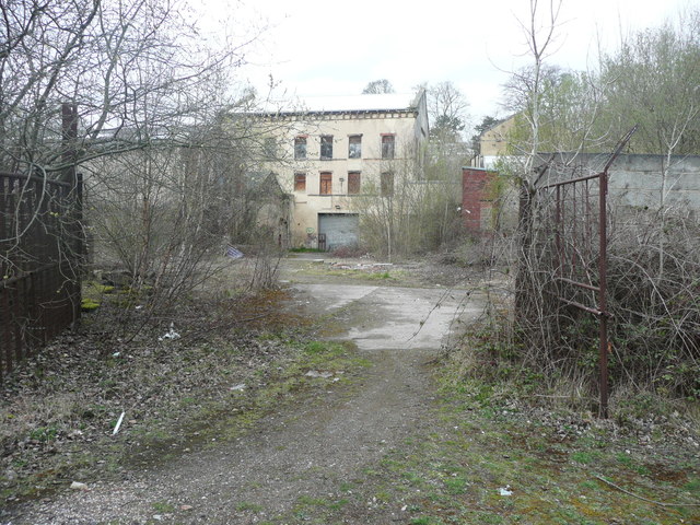 Part of South Park Mills, Pudsey © Humphrey Bolton cc-by-sa/2.0 ...