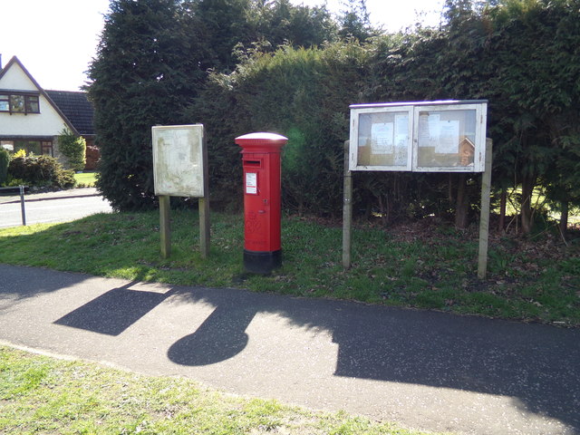 St. Olaves Post Office George VI Postbox