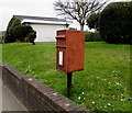 Queen Elizabeth II postbox in need of a repaint, Caerphilly Road, Rhiwderin