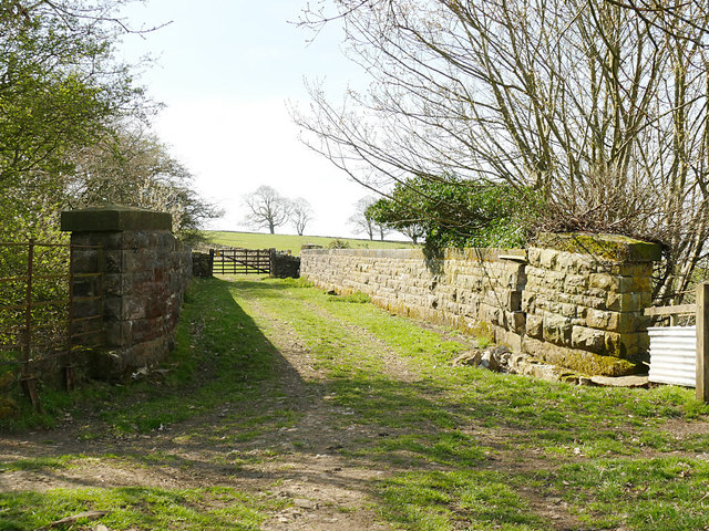 Bridge on Huffa Lane © Stephen Craven cc-by-sa/2.0 :: Geograph Britain ...