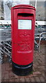 TA0130 : Elizabeth II postbox, Waitrose, Willerby by JThomas