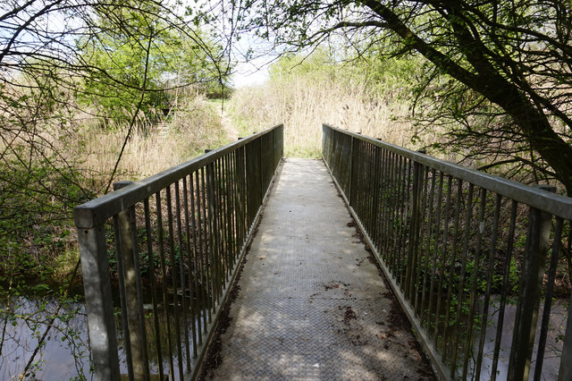 Footbridge over Stream Dike © Ian S :: Geograph Britain and Ireland