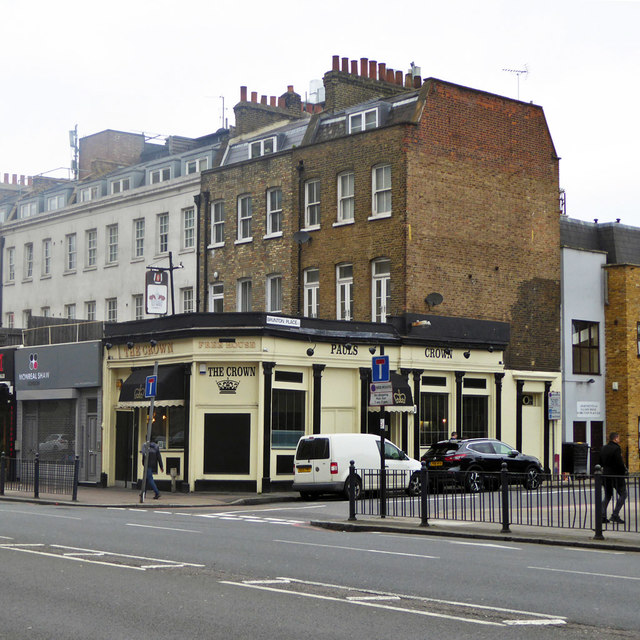 The Crown, Limehouse © Robin Webster cc-by-sa/2.0 :: Geograph Britain ...