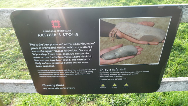 Sign at Arthur's Stone (Dorstone)
