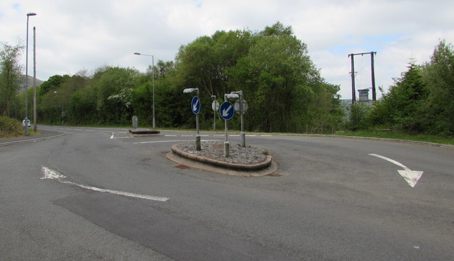 mini motorways roundabout