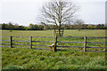 Path leading to Beeford Road near Low Upton