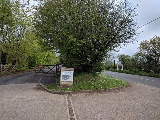 Entrance to Exmouth Archery Club © Rob Purvis :: Geograph Britain and ...