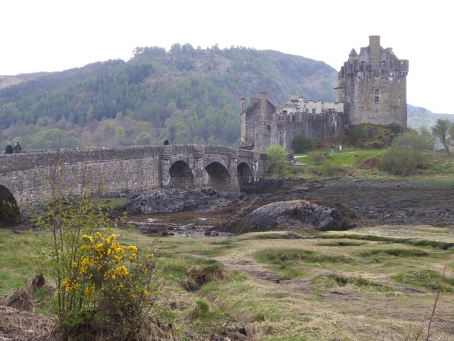 Eilean Donan castle © Rod Allday :: Geograph Britain and Ireland