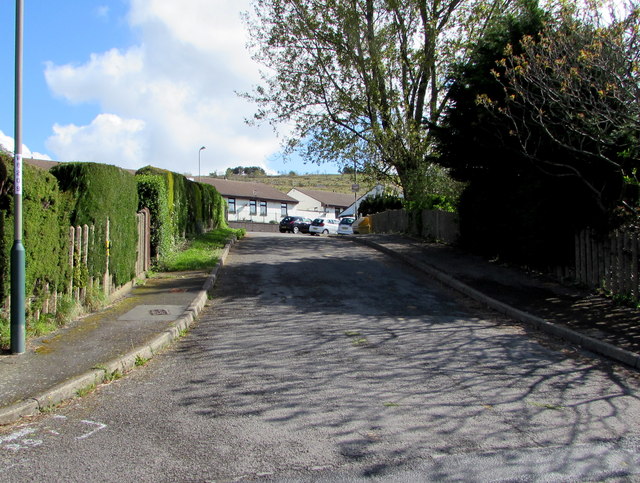 Road to Prospect Place, Abertysswg © Jaggery cc-by-sa/2.0 :: Geograph ...