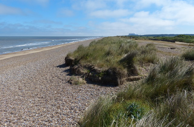 Beach and dunes at Coney Hill © Mat Fascione cc-by-sa/2.0 :: Geograph ...