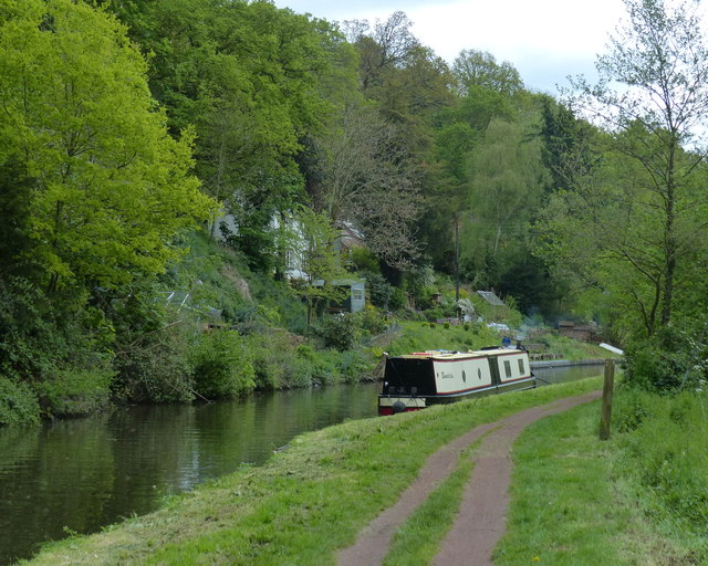 Staffordshire and Worcestershire Canal near Dunsley