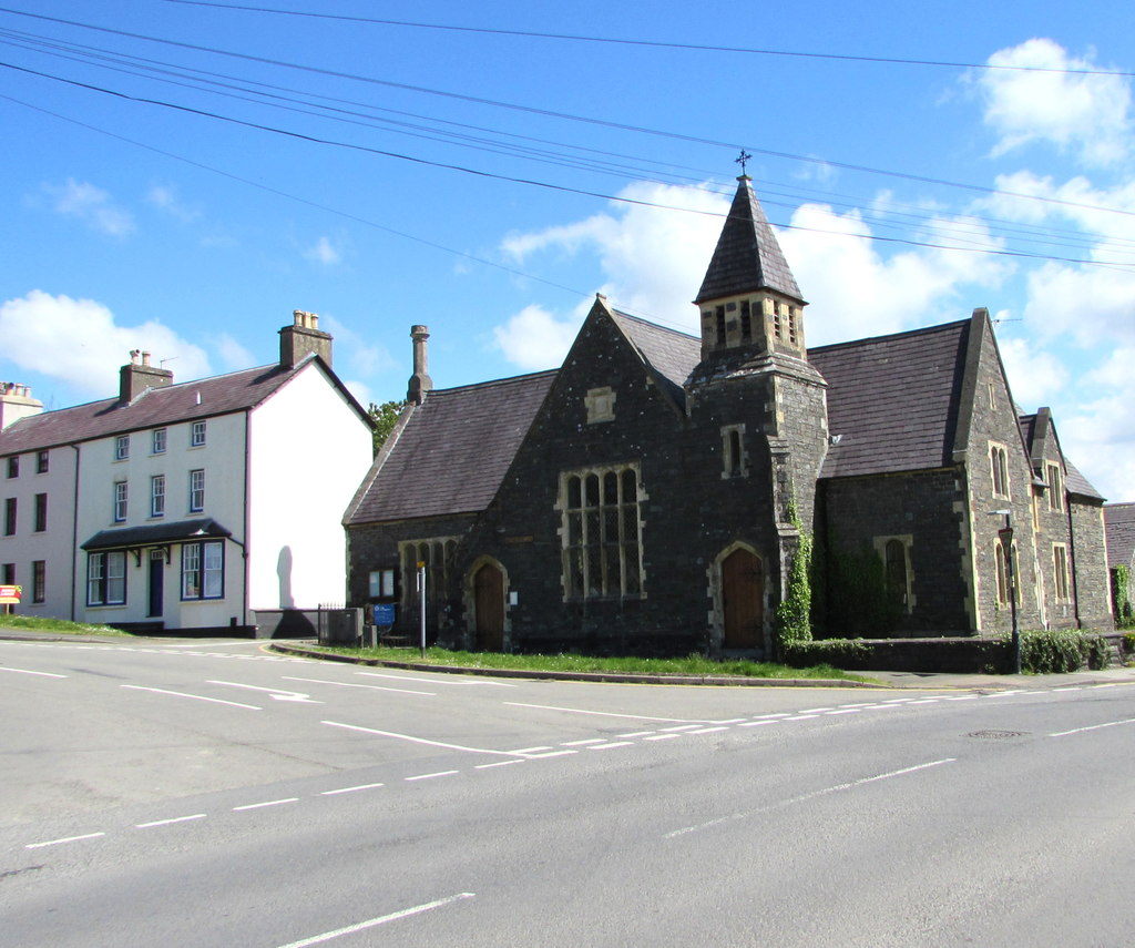 Former National School, Lampeter © Jaggery cc-by-sa/2.0 :: Geograph ...