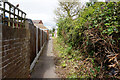 Path leading to Mill Lane