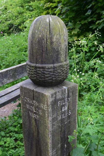 Wolds Way post