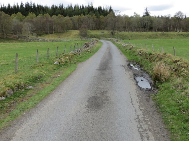 Road approaching the A9 near to Dalnacardoch
