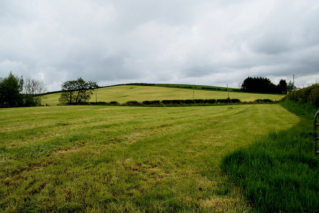 Green fields, Edergole Upper © Kenneth Allen :: Geograph Ireland