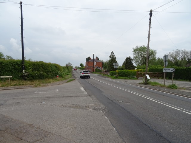 Watling Street (A5) at the junction with School Lane