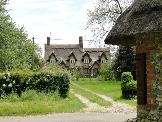 Thatched cottage at Merton Green