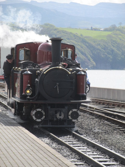 Approaching the carriages