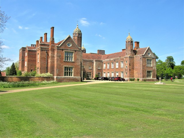 Melford Hall © G Laird :: Geograph Britain and Ireland