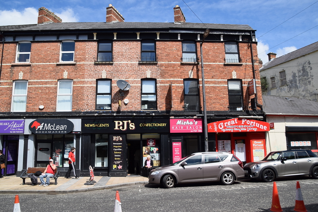 shops-derry-londonderry-kenneth-allen-cc-by-sa-2-0-geograph-ireland