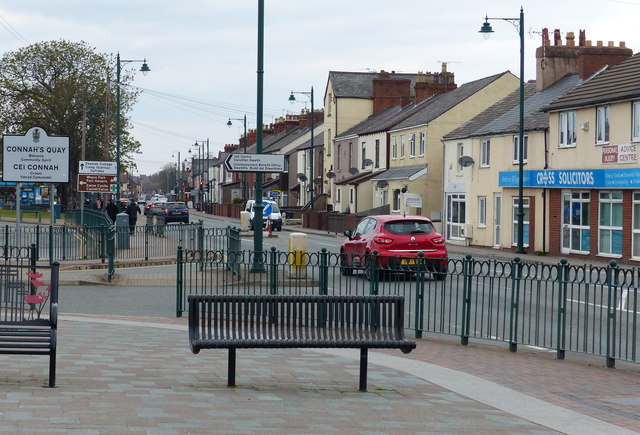 Shotton High Street © Mat Fascione :: Geograph Britain and Ireland