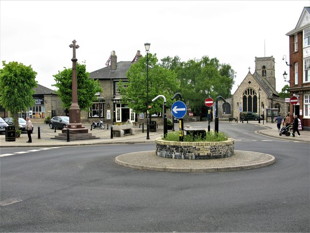 War Memorial, Roundabout & Church of St Cuthbert, Thetford