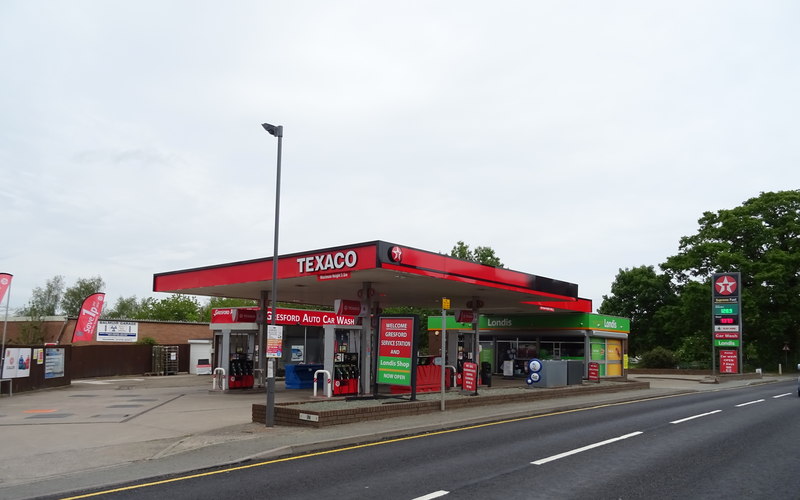 Service station on Chester Road,... © JThomas cc-by-sa/2.0 :: Geograph ...