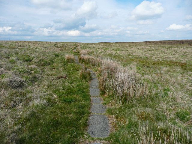 The Pennine Way nearing the watershed, Wadsworth