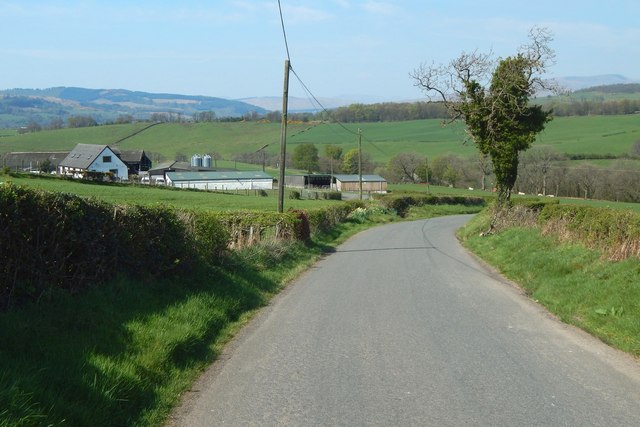 Auchincarroch Road, near Mid... © Lairich Rig :: Geograph Britain and ...