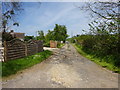 SP2733 : Long Compton-Lane leading to Mill Farm by Ian Rob